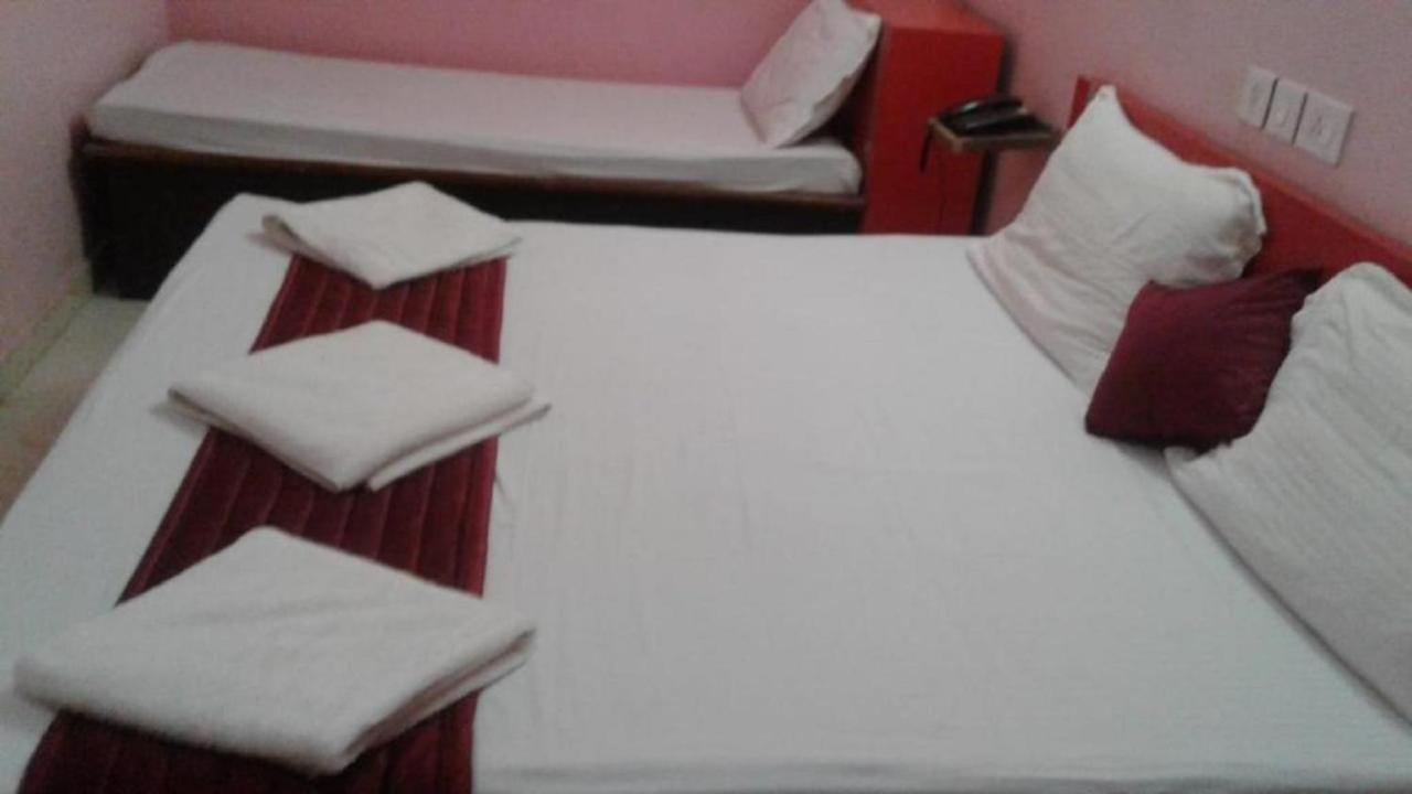 Hotel Barbareek Shillong Kültér fotó