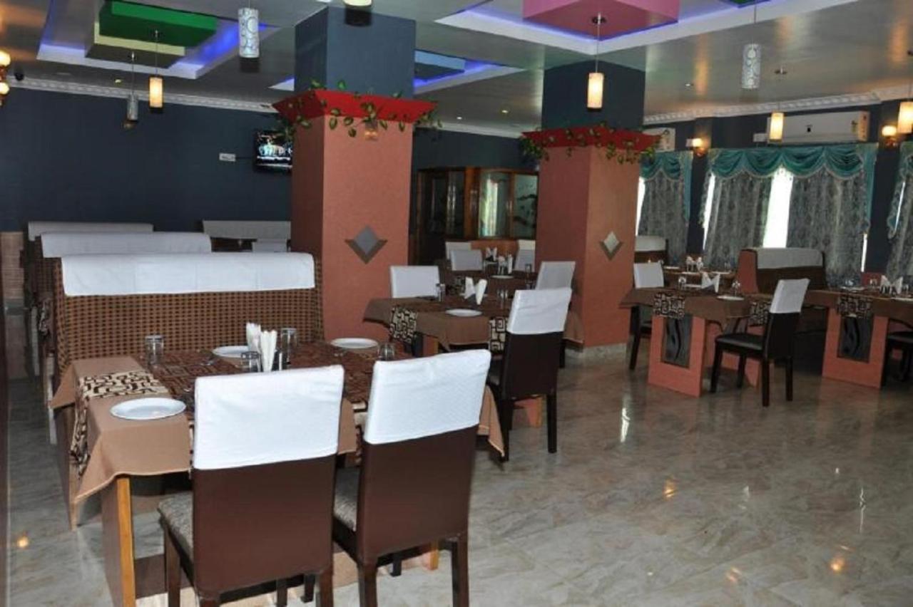 Hotel Barbareek Shillong Kültér fotó