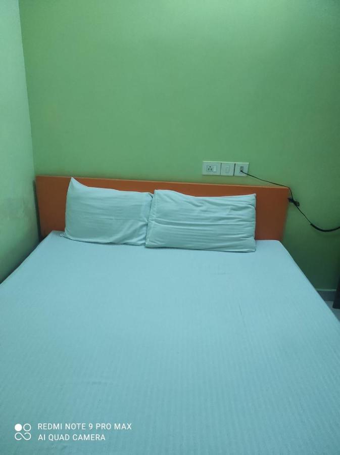 Hotel Barbareek Shillong Kültér fotó