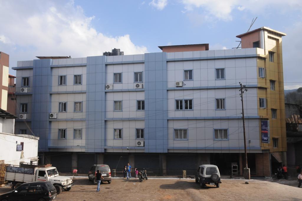 Hotel Barbareek Shillong Kültér fotó