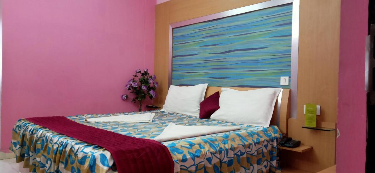 Hotel Barbareek Shillong Kültér fotó