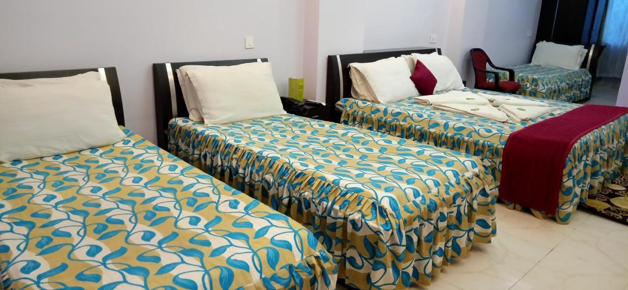 Hotel Barbareek Shillong Kültér fotó