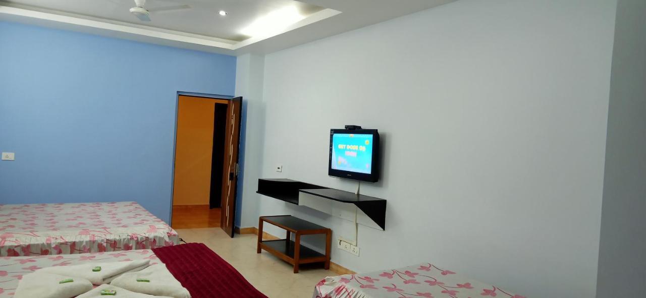 Hotel Barbareek Shillong Kültér fotó
