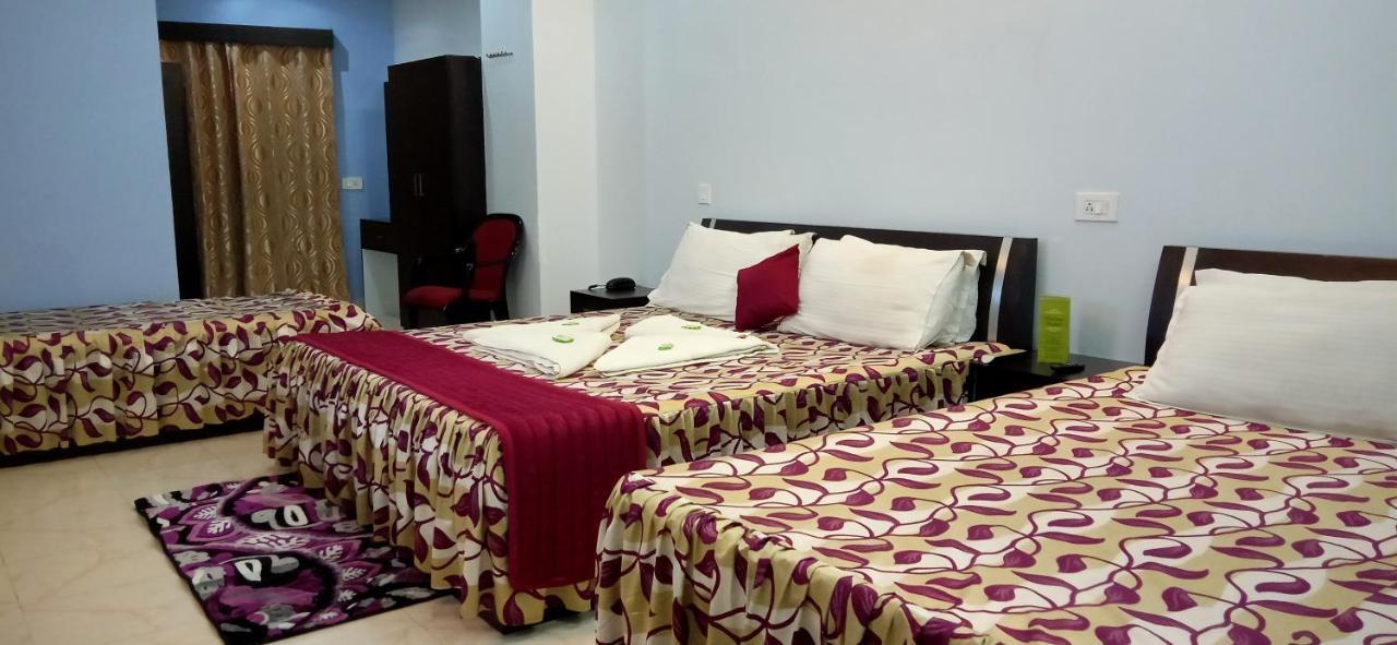 Hotel Barbareek Shillong Kültér fotó